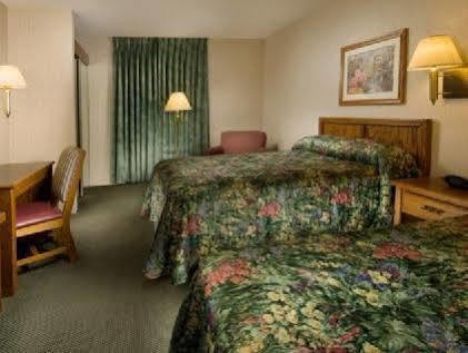 Wingate By Wyndham St Louis-Fenton Route 66 Hotel Exterior photo